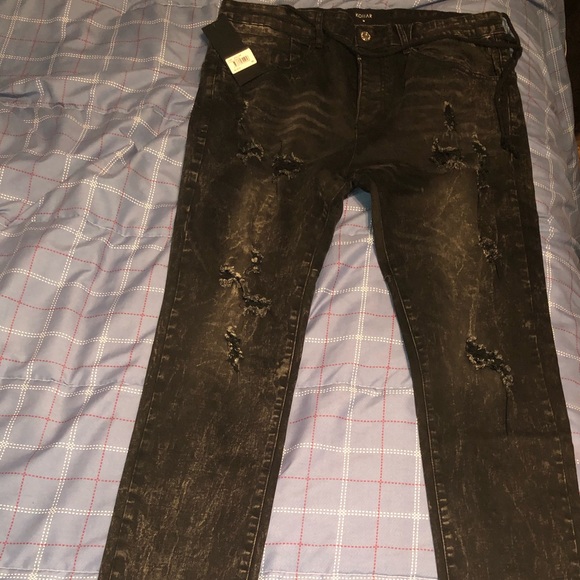 Men’s Kollar clothing - Picture 2 of 5